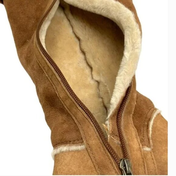 UGG Australia Sandra Knee High Chestnut Sheepskin Boots - Size 7 - Picture 11 of 14
